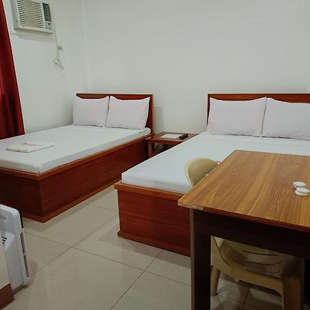 Marion'S Inn 1 Bantayan Powered By Cocotel Cebu Room photo