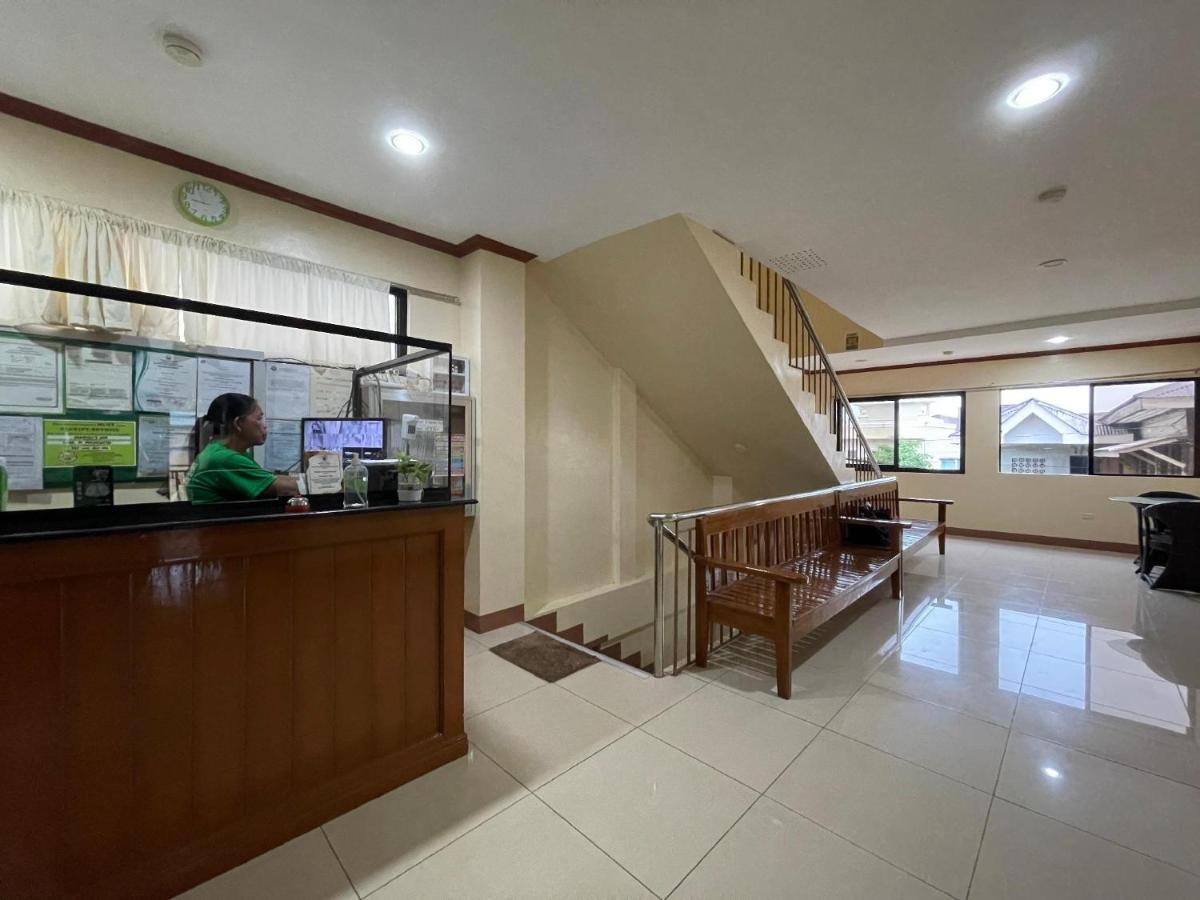 Marion'S Inn 1 Bantayan Powered By Cocotel Cebu Exterior photo