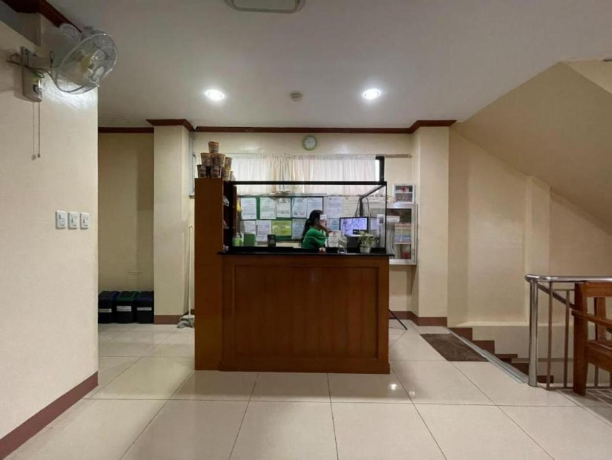 Marion'S Inn 1 Bantayan Powered By Cocotel Cebu Exterior photo